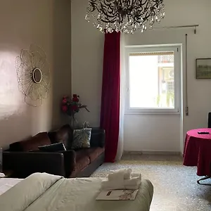 Fabiola House Appartamento Roma
